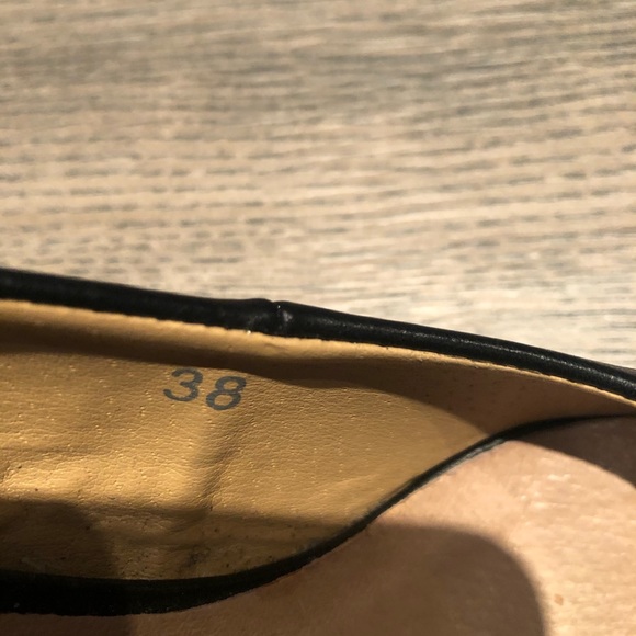 Heels - Picture 4 of 4